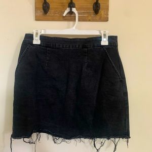 Black stretchy Jean skirt sz M